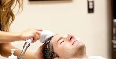 小窍门解决头发蓬松