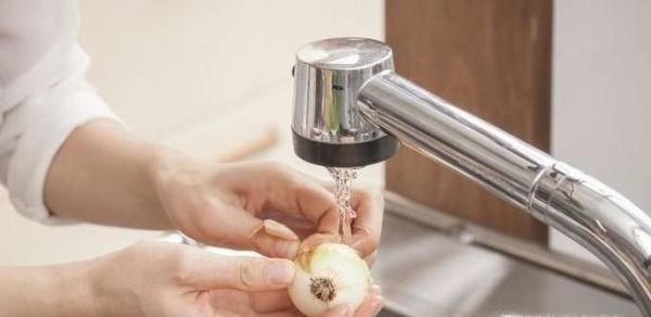 切洋葱不会流泪的十个方法，大爱