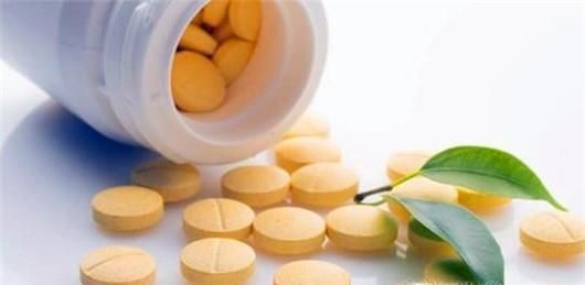 患有甲沟炎怎么办？生活中如何预防甲沟炎？