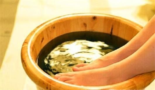 患有甲沟炎怎么办？生活中如何预防甲沟炎？