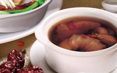 女人经常感受到腰酸背痛该怎么办？