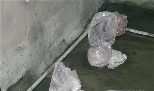 地漏夏季返味该怎么办？如何给地漏除臭？