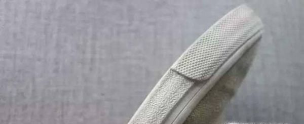 白色板鞋发黄怎么办