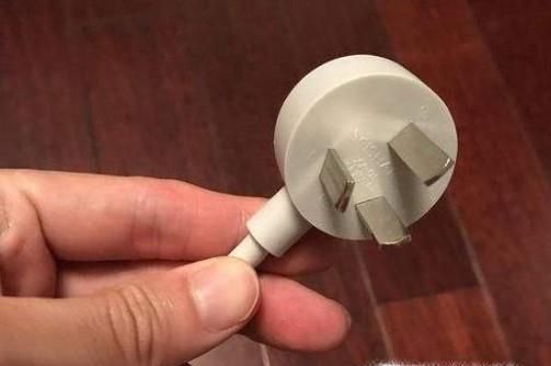 如何清理饮水机