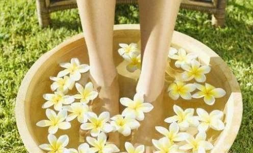 泡脚的最佳时间是在什么时候