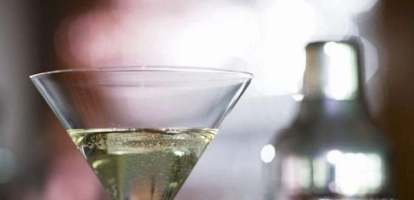 酒杯的分类——调酒师带你入门