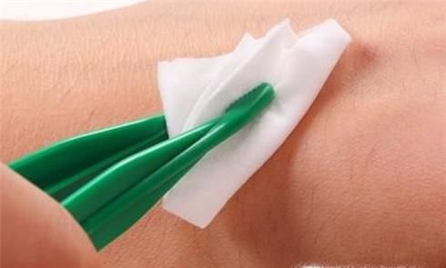 疖子的硬块如何消下去