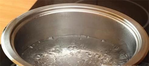 煮玉米糊糊不起疙瘩的方法