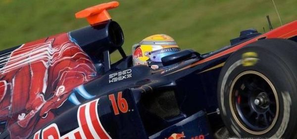 如何成为赛车手