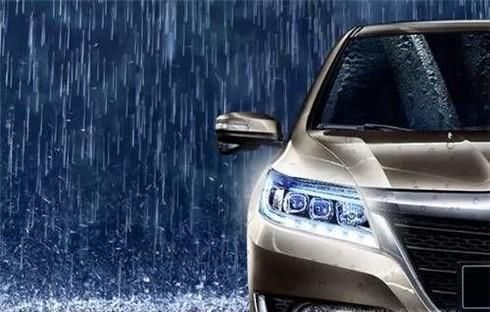 如何在下雨天考科目三