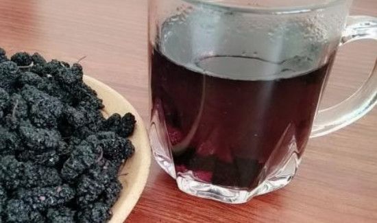 枸杞桑葚泡水喝的禁忌