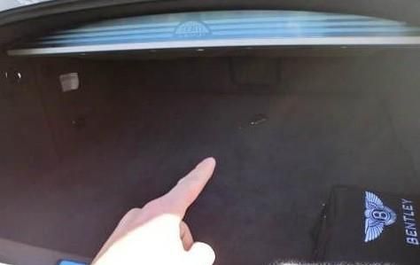 后备箱用钥匙打不开怎么办