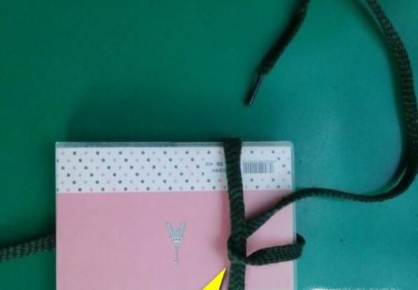 如何用一根绳子捆书(双十字结包装法)