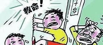 万一被困在电梯里怎么办？