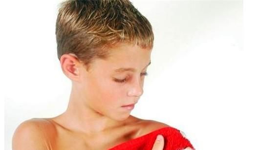 哪些人群不能洗冷水澡？夏季如何健康洗冷水澡？