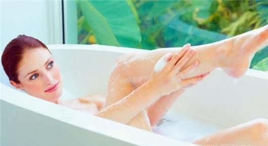 哪些人群不能洗冷水澡？夏季如何健康洗冷水澡？