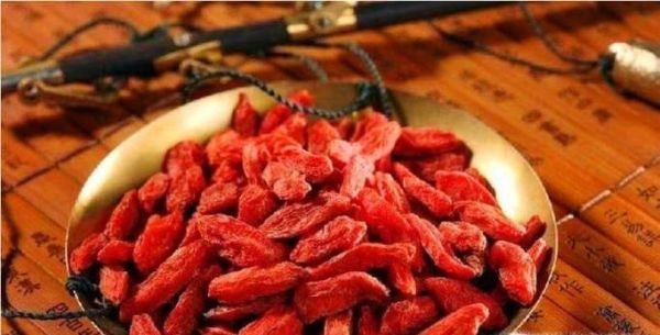 枸杞的好与坏怎么区分