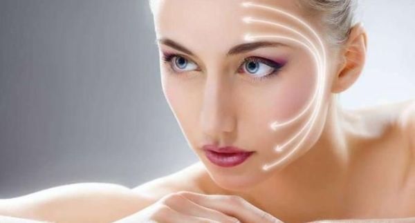 想成为一名模特该怎么去做 ？