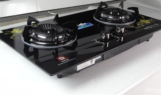 煤气灶打火不出气原因和处理方法