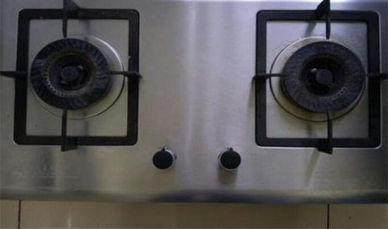 煤气灶进水了有危险吗
