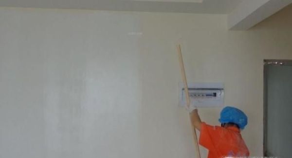 自己动手怎么刷乳胶漆？要注意哪些问题