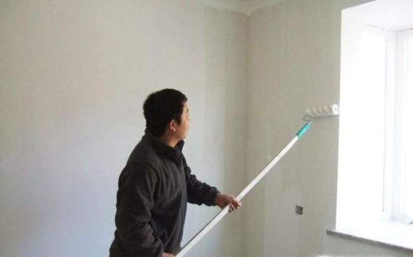 自己动手怎么刷乳胶漆？要注意哪些问题