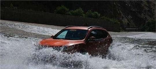 去西藏，开什么车好？