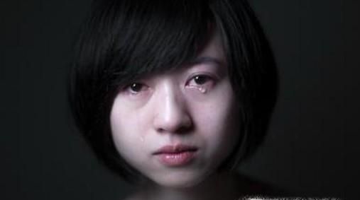 女生爱哭怎么办？