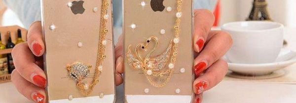 手机壳有臭味的是不是有毒