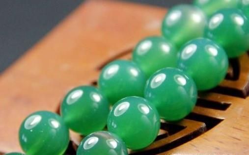 绿玛瑙的鉴别方法