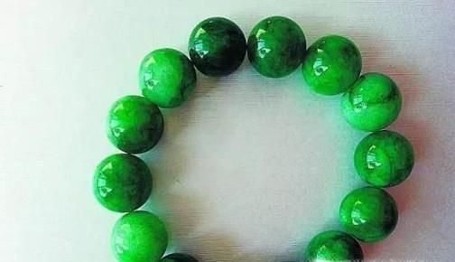 绿玛瑙的鉴别方法
