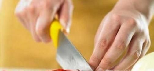 如何让切辣椒后手辣的感觉快速消失