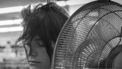 夏天吹风扇应注意什么？