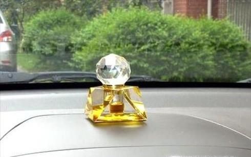 新车除味哪个方法有效