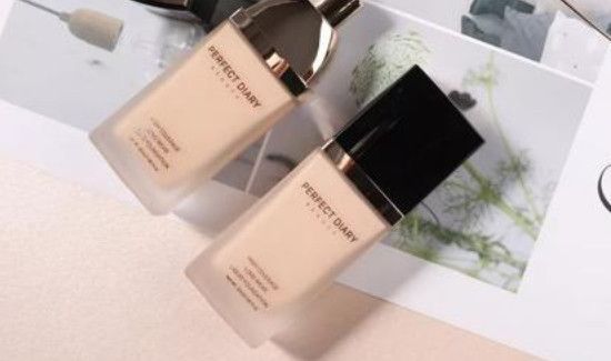 怎么选择粉底液色号