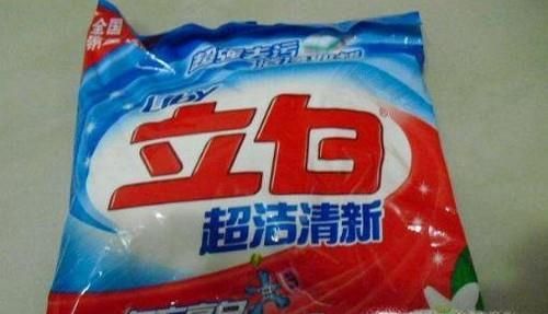 怎样去除白衬衫上的墨水