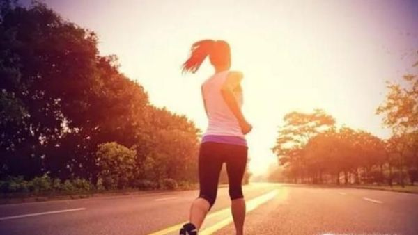 轻松减小肚子的运动