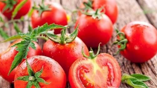 脸上长黑色素怎么办