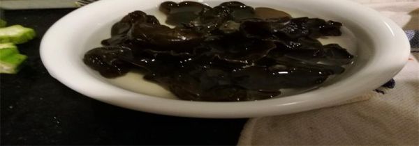 正确泡木耳的方法