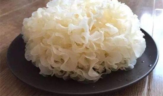 木耳泡发2一3天能吃吗