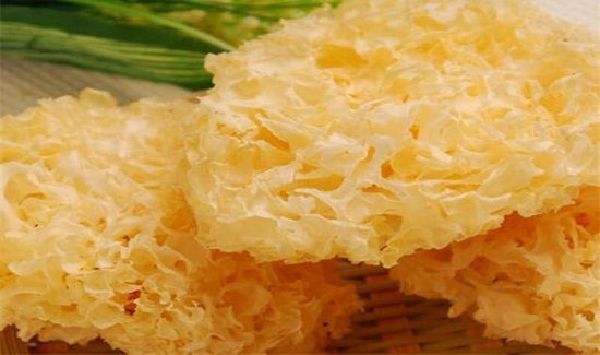 温水泡木耳泡多久能吃