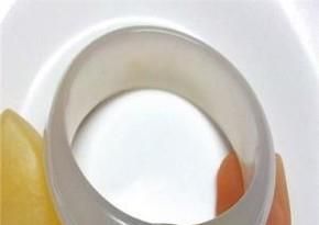 金丝玉手镯鉴别方法