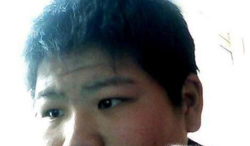 胖子应该留什么发型