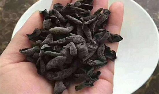 木耳泡了一夜还能吃吗