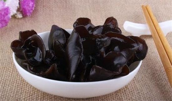 木耳的食用与禁忌