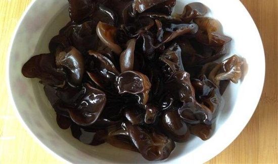 干木耳泡15分钟能吃吗