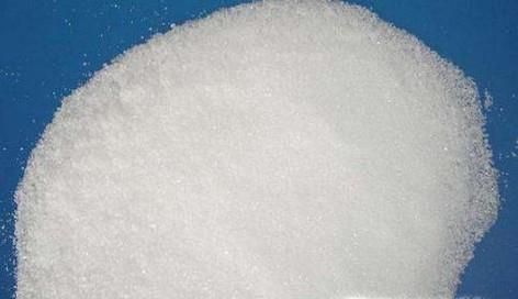 衣服上的白色广告字怎么去掉