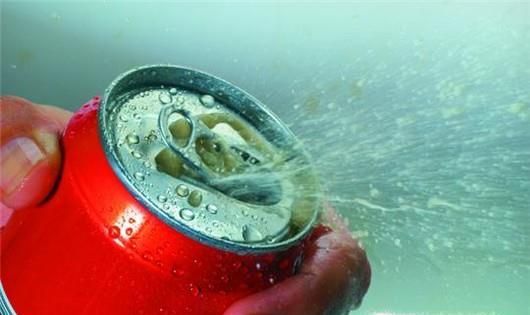 夏季喝冰可乐要注意什么？做好八点健康喝可乐！