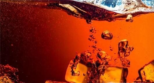 夏季喝冰可乐要注意什么？做好八点健康喝可乐！