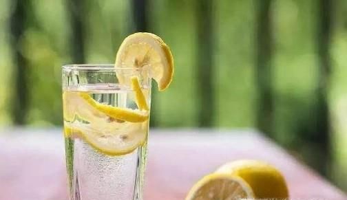 夏季高温，清凉饮食有哪些注意事项呢？